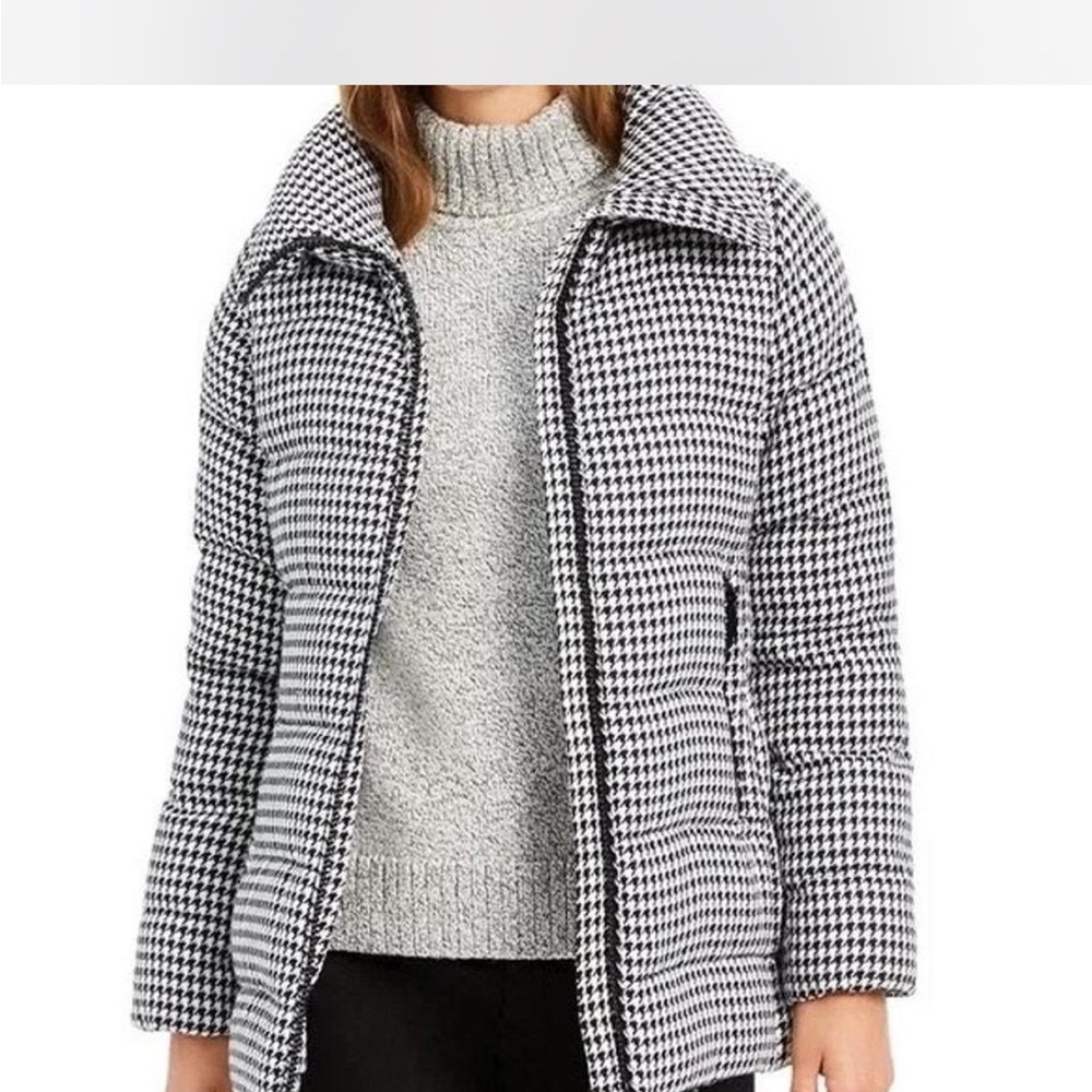 BCBGeneration Black and White Puffer Jacket